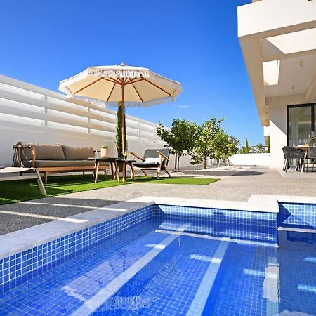 Villa Queen Valentina Protaras Bagian luar foto