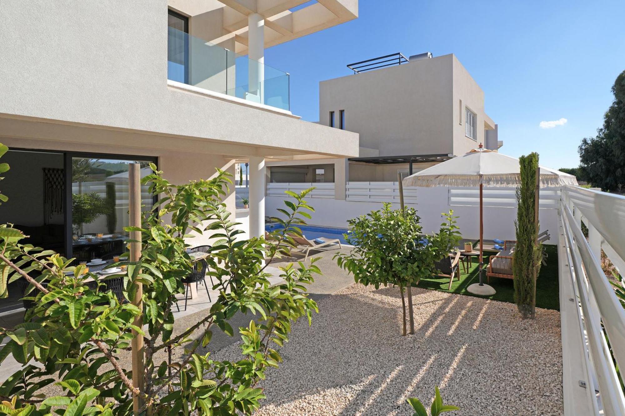 Villa Queen Valentina Protaras Bagian luar foto