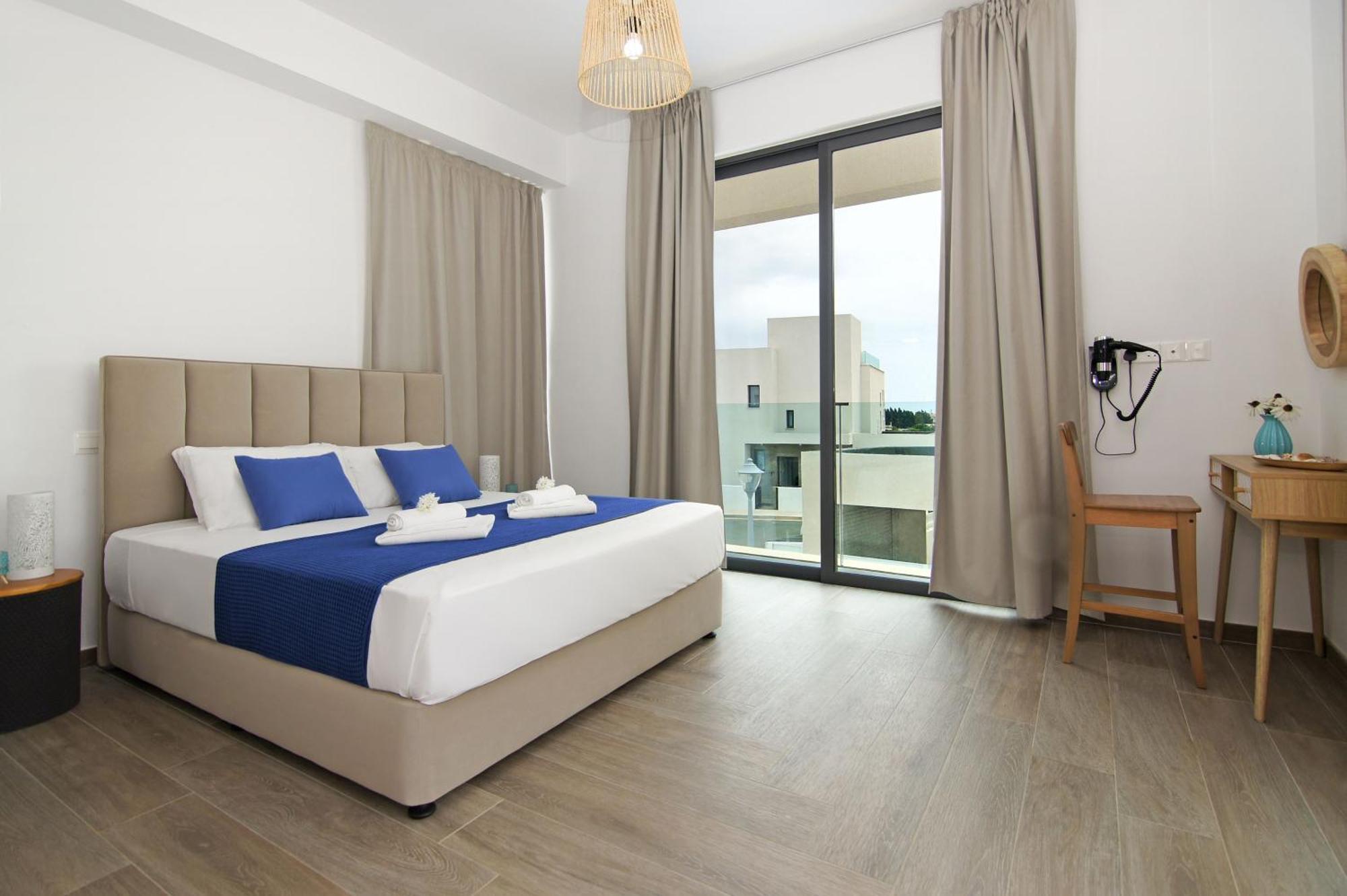 Villa Queen Valentina Protaras Bagian luar foto